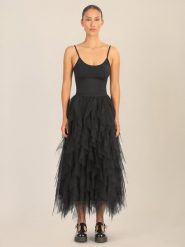 APART Spódnica tiulowa w kolorze czarnym rozmiar: 38. Czarne spódnice Apart, bez wzorów, z tiulu, maxi. Za 295.99 zł.