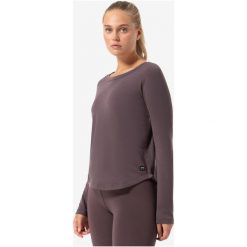Bluza damska SUPER.NATURAL W Everyday Crew. Fioletowe bluzy super.natural, uniwersalny, bez wzorów, z elastanu, bez kaptura. Za 499.99 zł.