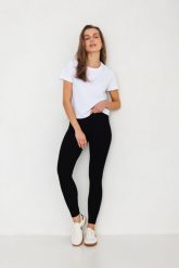 LEGINSY SUZANE CZARNE XS - Flawless. Czarne spodnie dresowe Flawless, s, bez wzorów, z bawełny. Za 179.00 zł.