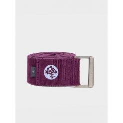 Pasek do jogi Manduka aligN 243cm. Fioletowe paski Manduka, bez wzorów, sportowe. Za 99.99 zł.