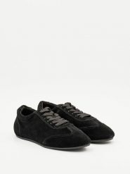 Bellucci Sneakersy w kolorze czarnym rozmiar: 36. Czarne trampki Bellucci, bez wzorów, bez zapięcia. Za 144.92 zł.
