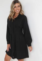 Czarna Taliowana Sukienka Koszulowa Mini Arukini. Czarne sukienki Born2be, bez wzorów, bez kołnierzyka, bez ramiączek, mini, koszulowe. Za 99.99 zł.