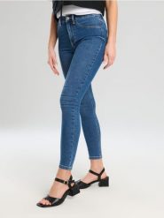 Jeansy skinny mid waist - niebieski. Niebieskie jeansy Sinsay, l, bez wzorów. Za 39.99 zł.