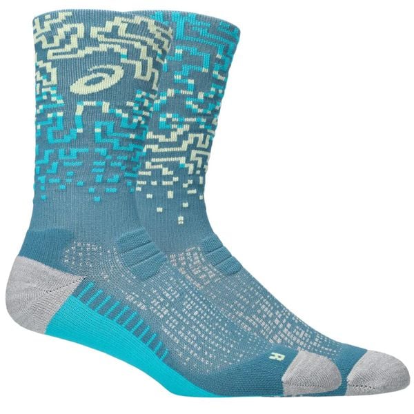 Skarpetki sportowe dla dorosłych Performance Run Sock Crew. Niebieskie skarpety Asics, bez wzorów, z elastanu. Za 79.99 zł.