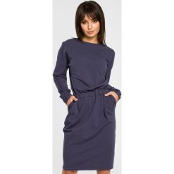 Sukienka z gumką w pasie bee-060. Niebieskie sukienki BEE, na co dzień, m, bez wzorów, z dzianiny, bez kołnierzyka, bez ramiączek, dopasowane. Za 139.90 zł.