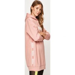 Puma - Bluza. Czerwone bluzy Puma, m, bez wzorów, z bawełny, z kapturem. Za 199.90 zł.