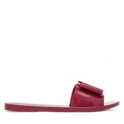 Klapki Melissa. Czerwone klapki Melissa, bez wzorów, bez obcasa. Za 269.99 zł.
