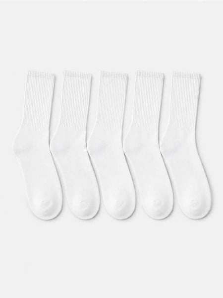 Prążkowane skarpetki z bawełną 5 pack - biały. Białe skarpety Sinsay, bez wzorów, z bawełny. Za 17.99 zł.