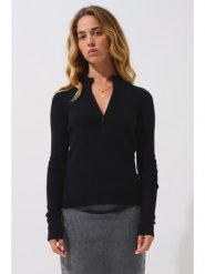 AUTHENTIC CASHMERE Kaszmirowy sweter "Asta" w kolorze czarnym rozmiar: XL. Czarne swetry AUTHENTIC CASHMERE, xl, bez wzorów, z kaszmiru, bez ramiączek. Za 434.99 zł.