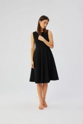 Elegancka rozkloszowana sukienka koktajlowa czarna. Czarne sukienki Stylove, do pracy, l, bez wzorów, z elastanu, biznesowe, bez kołnierzyka, bez ramiączek, midi, dopasowane. Za 429.00 zł.