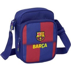 Praktyczna torba boczna Barcelony 25-26. Niebieskie torby na ramię FC Barcelona, bez wzorów, z materiału, na ramię, duże, bez dodatków. Za 95.23 zł.