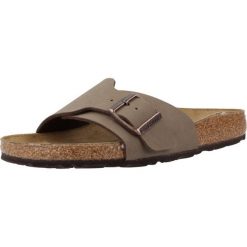 Klapki damskie Birkenstock Catalina. Czarne klapki Birkenstock, bez wzorów, z materiału, bez obcasa. Za 551.00 zł.