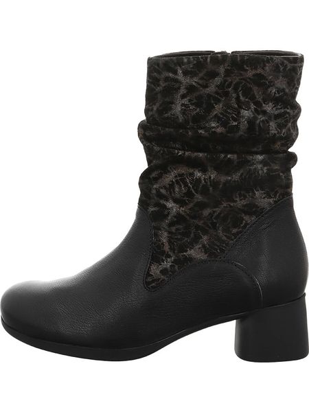 Think! Skórzane botki w kolorze czarnym rozmiar: 36. Czarne botki Think!, bez wzorów, bez obcasa, bez zapięcia. Za 386.53 zł.