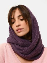 Just Cashmere Kaszmirowy szal-koło "Hutton" w kolorze fioletowym - 65 x 50 cm rozmiar: onesize. Różowe szaliki Just Cashmere, bez wzorów, z kaszmiru. Za 304.99 zł.