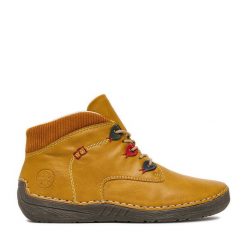 Botki Rieker. Żółte botki Rieker, bez wzorów, bez obcasa, na płaskiej podeszwie, bez zapięcia. Za 369.99 zł.