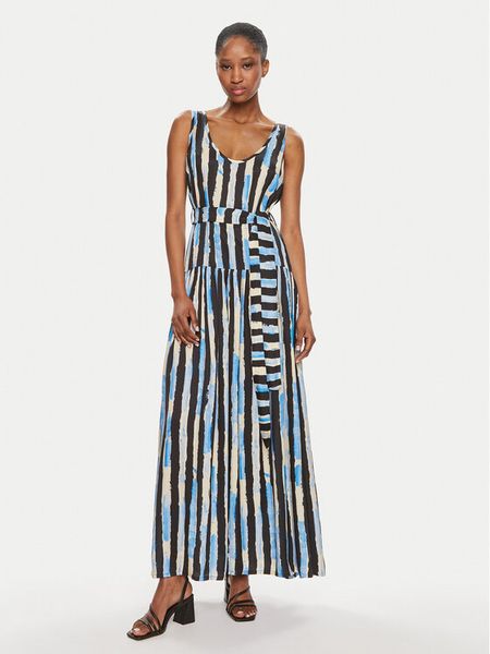 Pinko Sukienka letnia Once 103602 A1UM Czarny Regular Fit. Czarne sukienki Pinko, na lato, bez wzorów, z wiskozy, bez kołnierzyka, bez ramiączek. Za 839.99 zł.