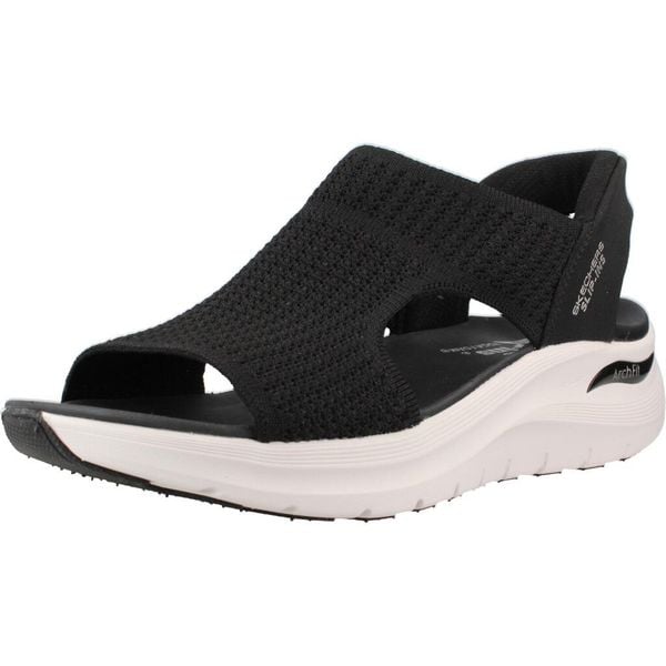 Sandały SKECHERS 119466S Czarny. Czarne sandały Skechers, bez wzorów, z tkaniny, bez obcasa, bez zapięcia. Za 263.99 zł.