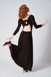 Sukienka Vivienne Czarna. Czarne sukienki Hultaj Polski, na co dzień, na lato, m, bez wzorów, z lycry, wizytowe, bez kołnierzyka, bez ramiączek. Za 429.00 zł.