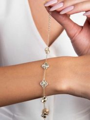 Lodie Silver Bransoletka z elementami ozdobnymi rozmiar: onesize. Szare bransoletki Lodie Silver, metalowe. Za 59.95 zł.