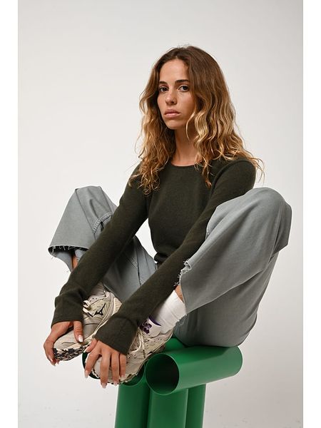 AUTHENTIC CASHMERE Kaszmirowy sweter "Epéna" w kolorze khaki rozmiar: L. Brązowe swetry AUTHENTIC CASHMERE, l, bez wzorów, z kaszmiru, bez ramiączek. Za 361.99 zł.