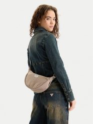 Guess Jeans Torebka W6RZ16 WK512 Brązowy. Brązowe listonoszki Guess Jeans, z aplikacjami, z jeansu, bez dodatków. Za 219.99 zł.