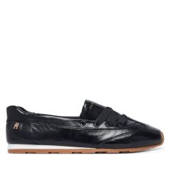 Baleriny Tommy Hilfiger. Czarne baleriny TOMMY HILFIGER, bez wzorów, bez obcasa. Za 449.99 zł.