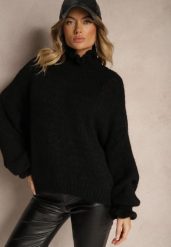 Czarny Golf z Wełną i Wiskozą Oversize Ozdobiony przy Dekolcie z Falbanką Ninnatria. Czarne golfy Renee, l, z aplikacjami, z wełny, bez ramiączek. Za 154.99 zł.