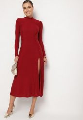 Bordowa Sukienka z Wiskozą Ozdobiona Brokatem w Eleganckim Stylu Werirra. Czerwone sukienki Born2be, na zimę, l, bez wzorów, z materiału, eleganckie, bez kołnierzyka, bez ramiączek, maxi. Za 149.99 zł.