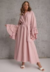 Różowa Koszulowa Sukienka z Wiskozy Ozdobiona Paskiem i Falbanami Tinethra. Czerwone sukienki Renee, na co dzień, l, bez wzorów, z materiału, eleganckie, bez kołnierzyka, bez ramiączek, maxi, koszulowe. Za 199.99 zł.