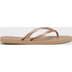 Havaianas - Japonki. Brązowe klapki Havaianas, bez wzorów, z gumy, bez obcasa, na płaskiej podeszwie. W wyprzedaży za 49.90 zł.