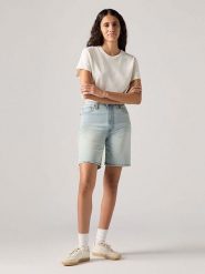 Levi's Bermudy dżinsowe w kolorze błękitnym rozmiar: W26. Niebieskie szorty Levi's®, z aplikacjami, klasyczne, z podwyższonym stanem. Za 102.89 zł.