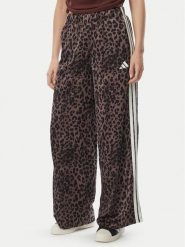 Adidas Spodnie dresowe Adidas Spw Wide Leg Trousers KV0910 Brązowy Loose Fit. Brązowe spodnie dresowe Adidas, xs, bez wzorów, z dresówki. Za 259.99 zł.