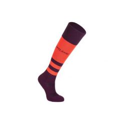 SKARPETY sportowe do RUGBY R500 damskie. Czerwone skarpety OFFLOAD, bez wzorów, z elastanu. Za 24.99 zł.