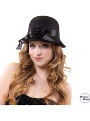 Party x People Kapelusz kostiumowy "Charleston" w kolorze czarnym rozmiar: onesize. Czarne kapelusze Party x People, z aplikacjami. Za 30.99 zł.