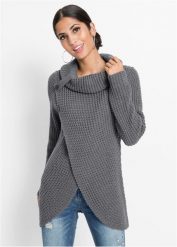 Sweter z dzianiny o luźnym splocie z golfem. Szare golfy bonprix, bez wzorów, z dzianiny, bez ramiączek. Za 134.99 zł.