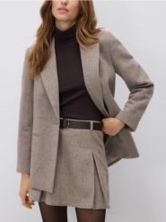 Marynarka z wełną - beżowy. Brązowe marynarki i żakiety Reserved, l, bez wzorów, z tkaniny. Za 279.99 zł.