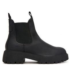 Botki Tamaris. Czarne botki Tamaris, bez wzorów, bez obcasa, na płaskiej podeszwie, bez zapięcia. Za 484.99 zł.