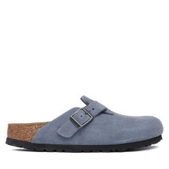 Klapki Birkenstock. Niebieskie klapki Birkenstock, bez wzorów, bez obcasa. Za 694.99 zł.