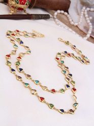 Pierres de Jade Pozłacany naszyjnik z elementami ozdobnymi - dł. 50 cm rozmiar: onesize. Żółte naszyjniki Pierres de Jade, z kryształem, pozłacane. Za 43.99 zł.