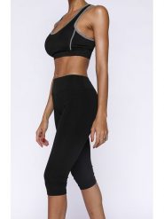 Onamaste Legginsy sportowe w kolorze czarnym rozmiar: S/M. Czarne legginsy Onamaste, m, bez wzorów, z materiału, z podwyższonym stanem, outdoorowe. Za 101.23 zł.