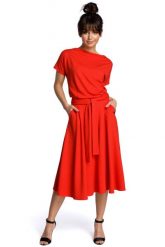 Czerwona Midi Sukienka z Szerokim Dołem. Czerwone sukienki MOE, l, bez wzorów, z bawełny, bez kołnierzyka, bez ramiączek, midi. Za 263.90 zł.