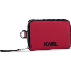 Mały Portfel Damski KARL LAGERFELD - 91KW3204 Red Fire 524. Czerwone portfele KARL LAGERFELD, bez wzorów, ze skóry. W wyprzedaży za 299.00 zł.