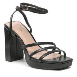 Sandały DeeZee. Czarne sandały DeeZee, bez wzorów, bez obcasa, na słupku, bez zapięcia. Za 149.99 zł.