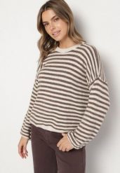Jasnobeżowy Sweter Oversize w Paski z Dodatkiem Wełny i Wiskozy Tianalla. Brązowe swetry Born2be, bez wzorów, z jeansu, bez ramiączek. Za 129.99 zł.