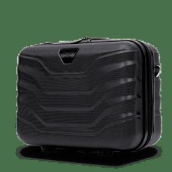Kuferek podróżny Wings PEAFOWL kosmetyczka 14" BLACK. Czarne kufry i kosmetyczki Wings, bez wzorów, z gumy, bez dodatków. Za 89.90 zł.