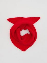 Szal z wełną i kaszmirem - czerwony. Czerwone szaliki Reserved, bez wzorów, z kaszmiru. Za 169.99 zł.