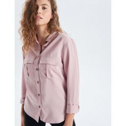 Koszula z kieszeniami - Kremowy. Koszule Cropp. W wyprzedaży za 39.99 zł.
