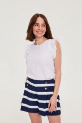 Koszula z falbankami biała. Białe koszule MOODO, l, bez wzorów, z wiskozy, bez kołnierzyka, bez ramiączek. Za 79.99 zł.