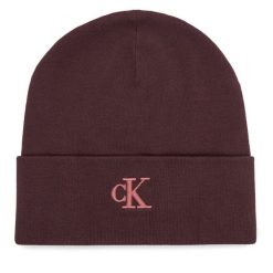 Czapka Calvin Klein. Czerwone czapki Calvin Klein, bez wzorów. Za 129.99 zł.