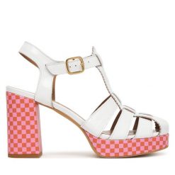 Sandały Fly London. Białe sandały Fly London, bez wzorów, bez obcasa, na słupku, bez zapięcia. Za 800.99 zł.